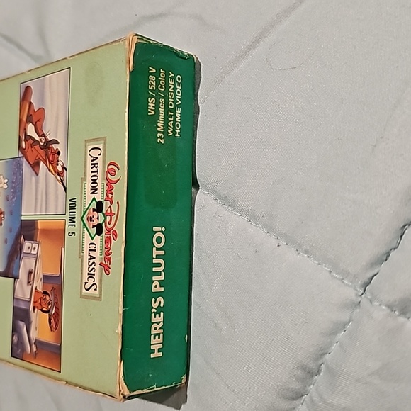 Walt Disney Cartoon Classic Here's Pluto VHS tape - Picture 7 of 12